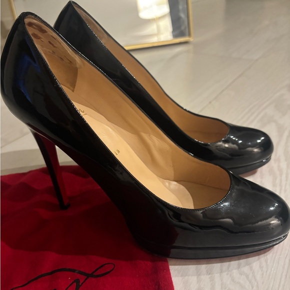 Christian Louboutin Black Patent Stiletto Pumps - Picture 2 of 5